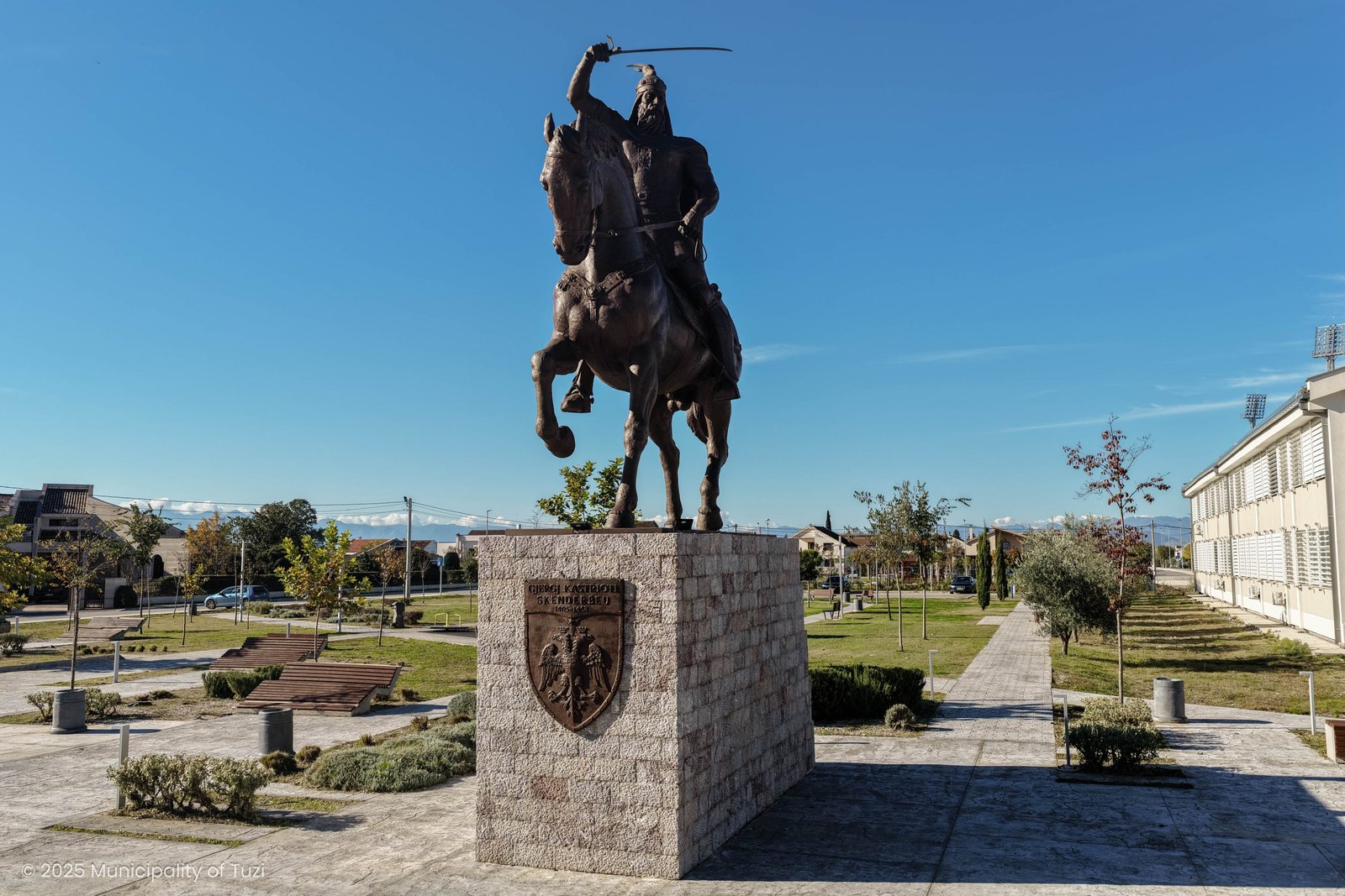 Skenderbeg square